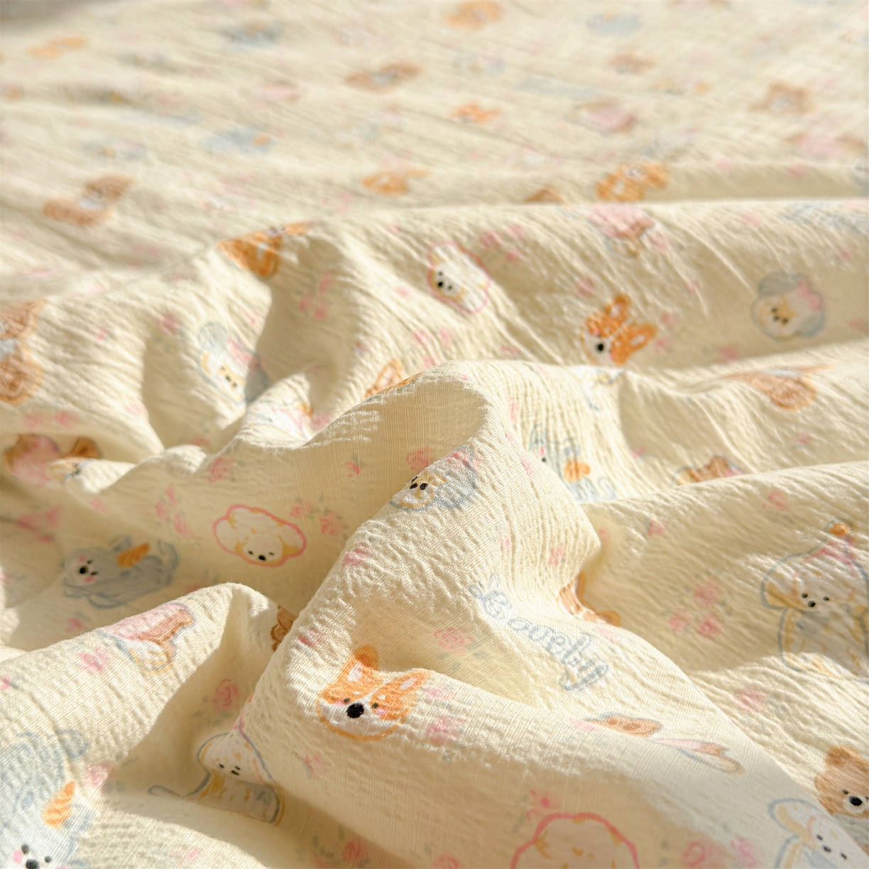 91家纺网 家纺一手货源 找家纺 晓时候 2026新款A类云感双层纱夏被棉花被小清新印花夏凉被空调被 奶芙狗