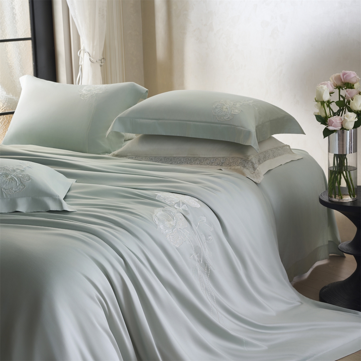 91家纺网 家纺一手货源 找家纺 玖玖爱家纺 2026新款奢织轻云柔棉长绒棉四件套-月下繁花 月下繁花-枝绿色