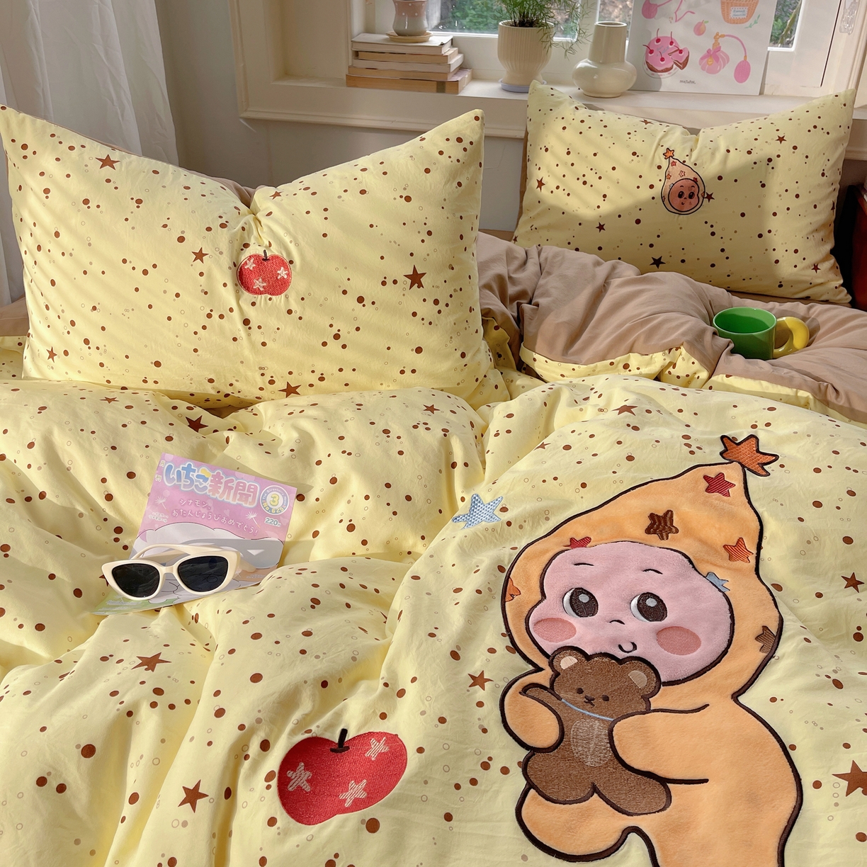 91家纺网 家纺一手货源 找家纺 贝扬思家纺 2026春夏新款云朵贴布绣绣花四件套 微笑星星