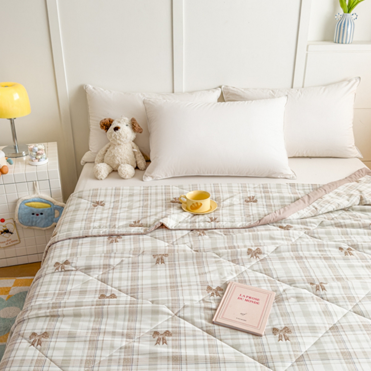 91家纺网 家纺一手货源 找家纺 帕拉美拉 2026新款A类印花冰凉丝凉感丝手包大宽边夏被 格纹蝴蝶结