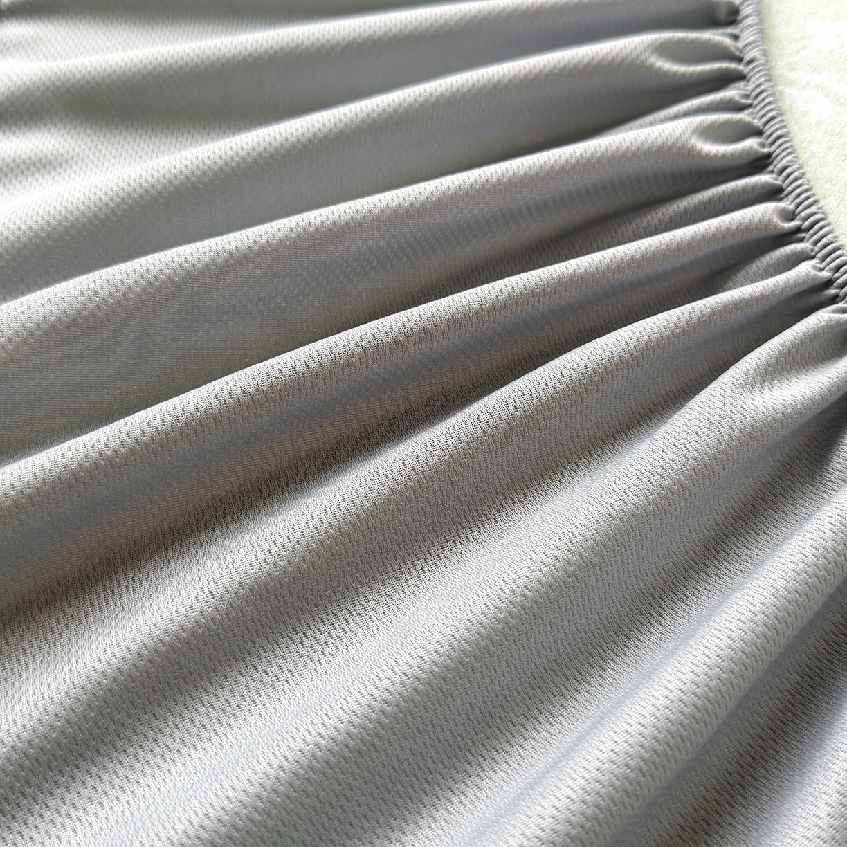 91家纺网 家纺一手货源 找家纺 柔品 2026春夏新款PE中分子床笠款凉席席子 巴黎印象 绿