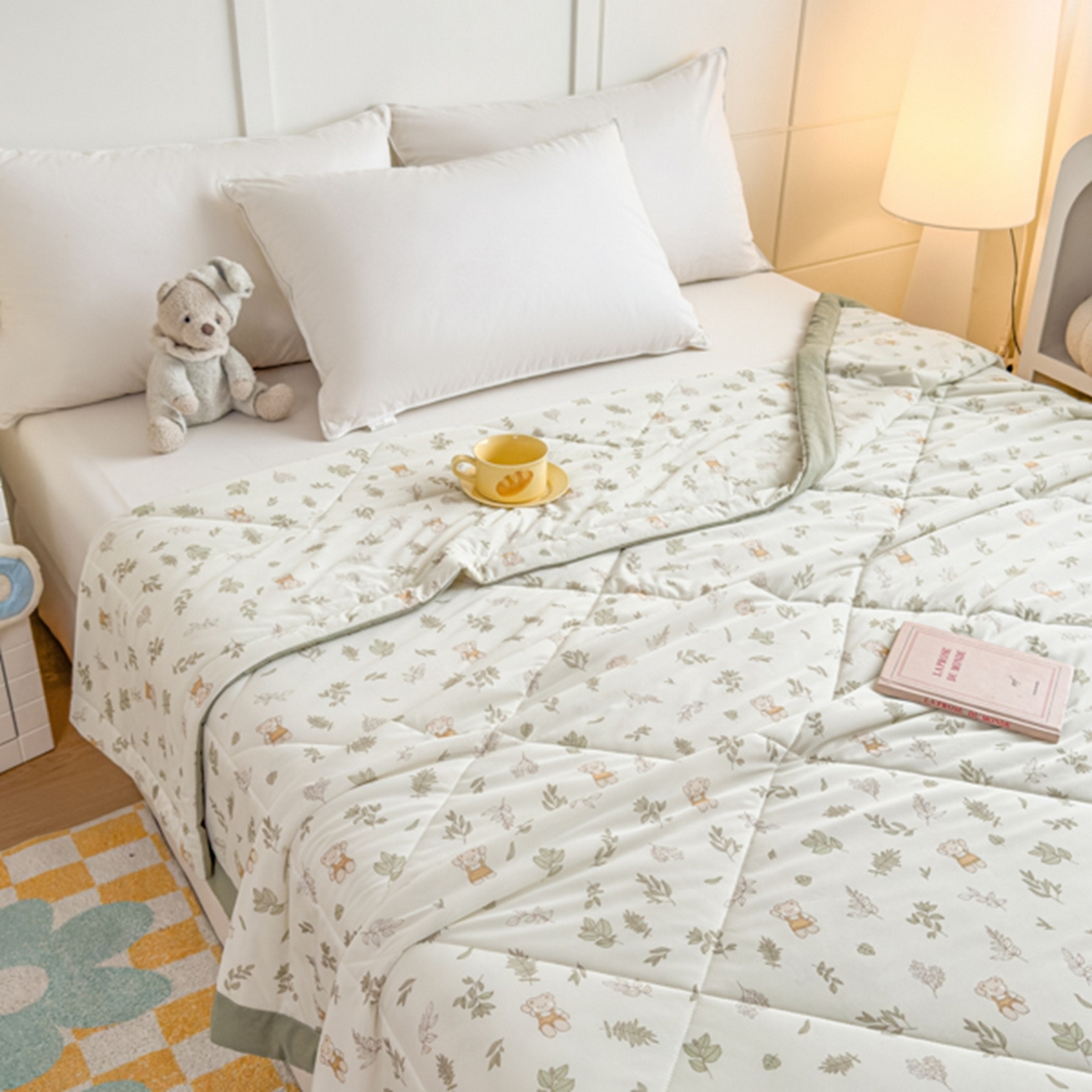 91家纺网 家纺一手货源 找家纺 帕拉美拉 2026新款A类印花冰凉丝凉感丝手包大宽边夏被 林间小熊