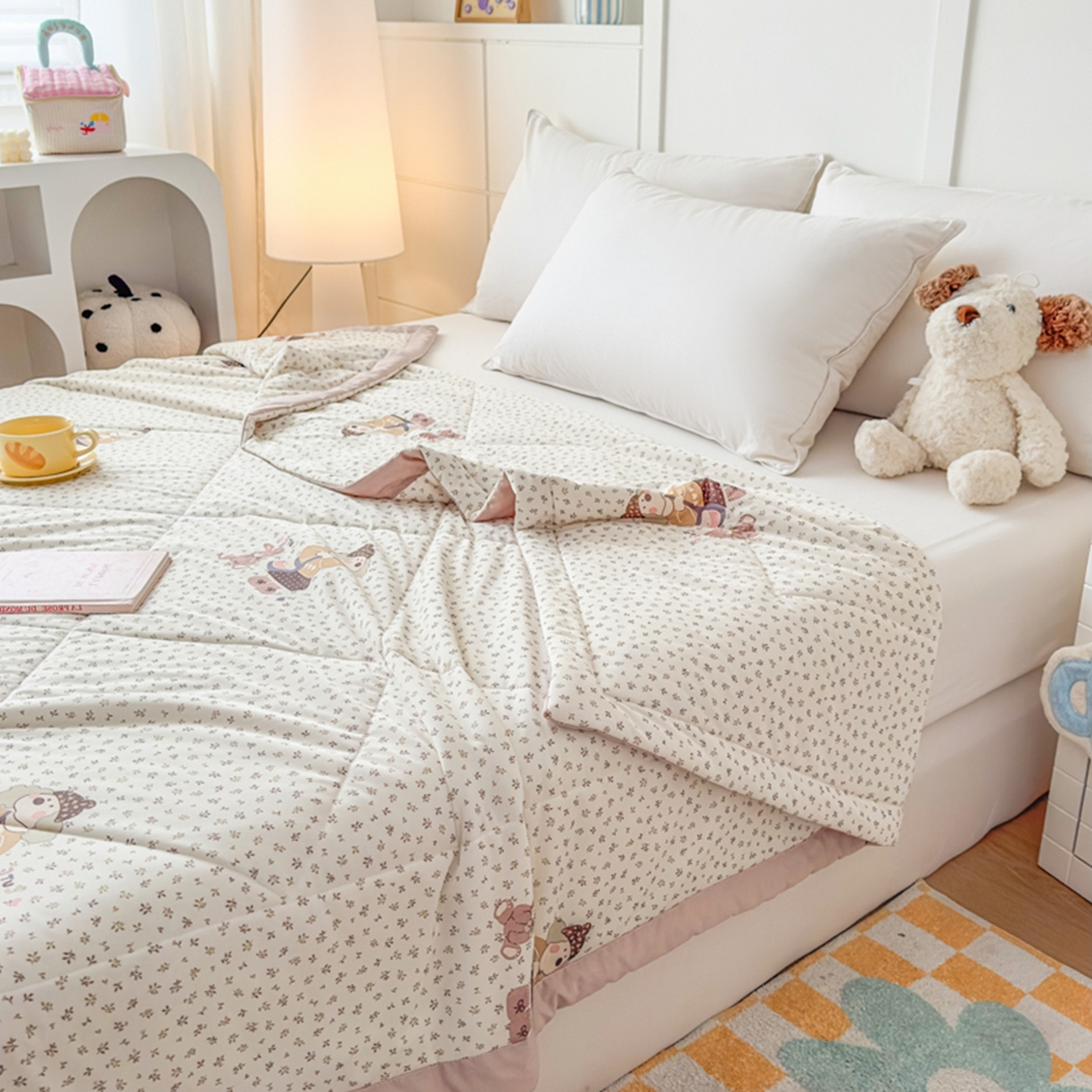 91家纺网 家纺一手货源 找家纺 帕拉美拉 2026新款A类印花冰凉丝凉感丝手包大宽边夏被 萌宠小分队