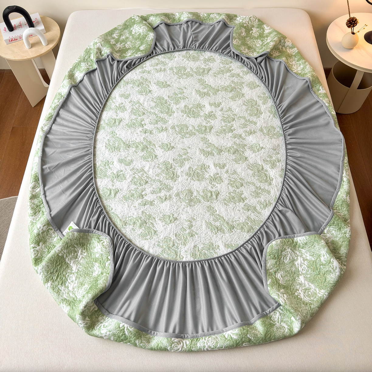 91家纺网 家纺一手货源 找家纺 柔品 2026春夏新款PE中分子床笠款凉席席子 梦里繁花 绿