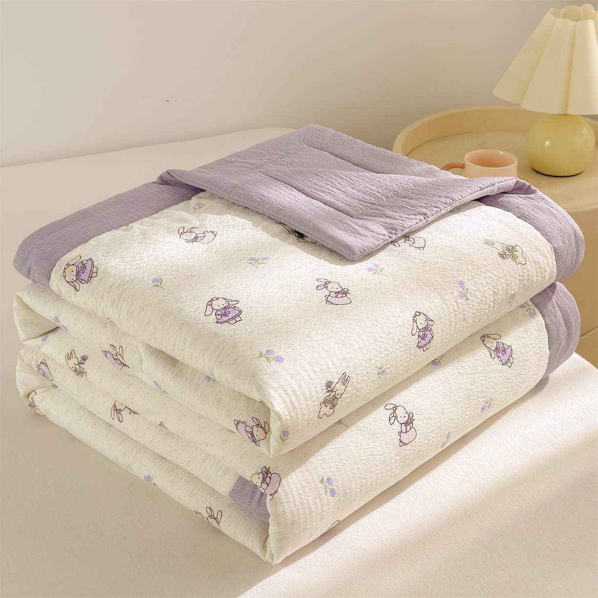 91家纺网 家纺一手货源 找家纺 晓时候 2026新款A类云感双层纱夏被棉花被小清新印花夏凉被空调被 花间兔