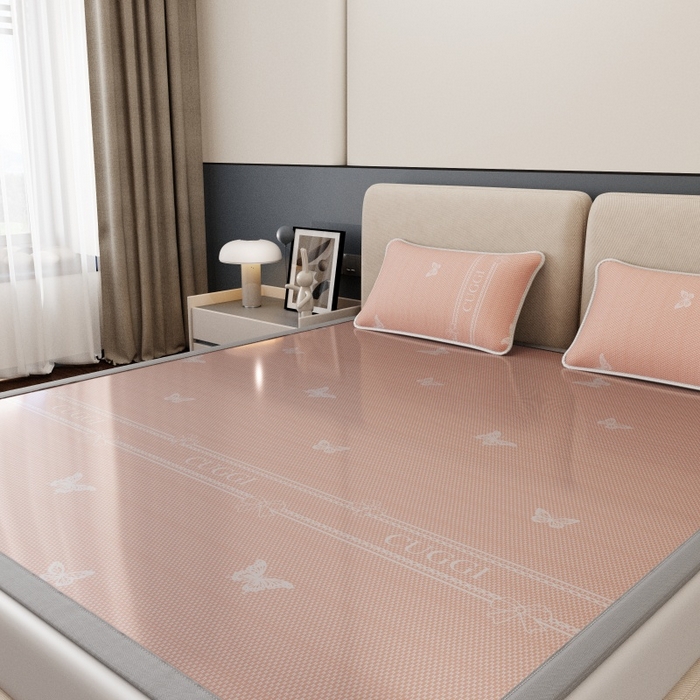 91家纺网 家纺一手货源 找家纺 福来临家纺 2026新款印花冰丝席席子凉席-床席款床笠款 蝴蝶粉-床席款