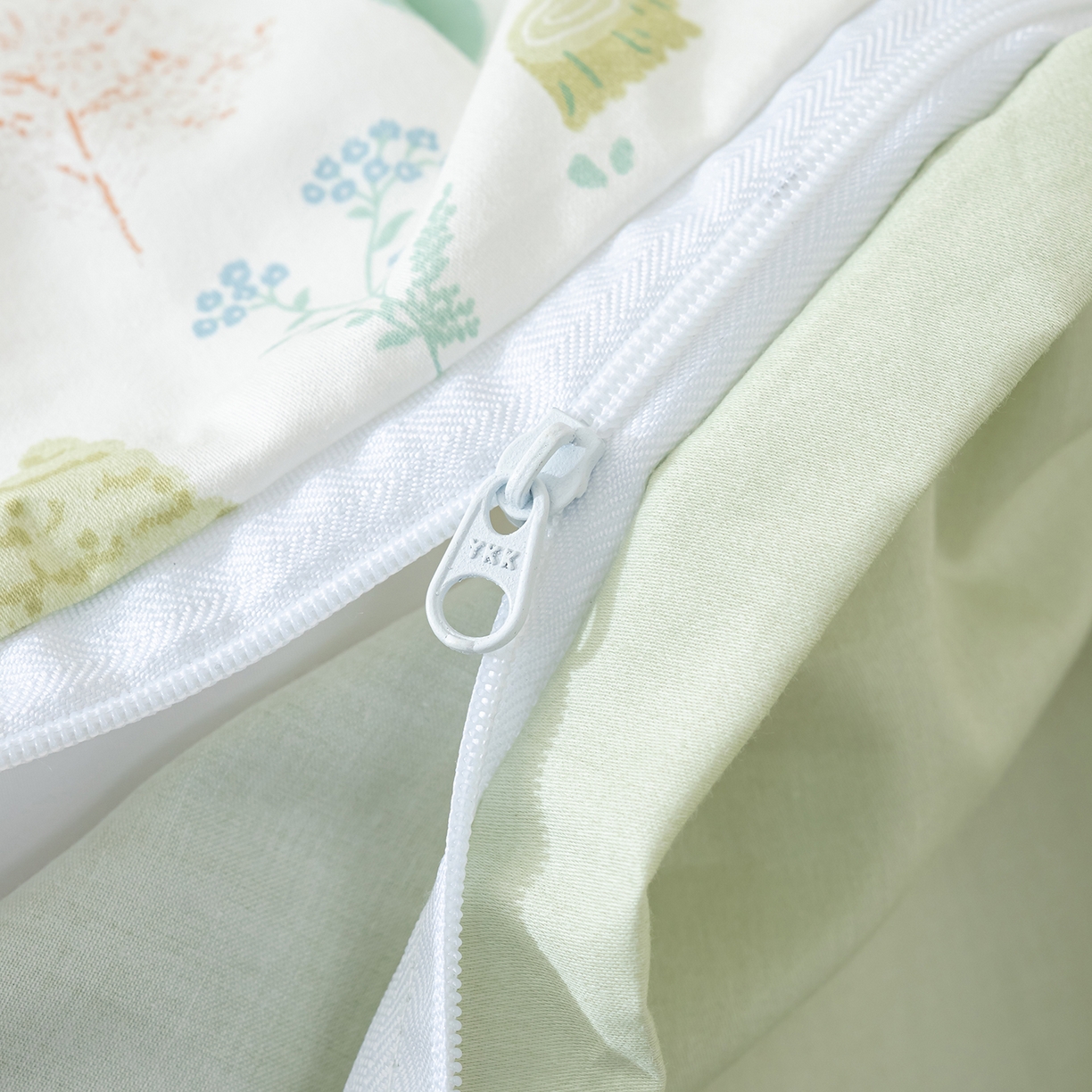 91家纺网 家纺一手货源 找家纺 良佐生活 2026新款A类60支全棉贡缎长绒棉单件被套 许愿森林