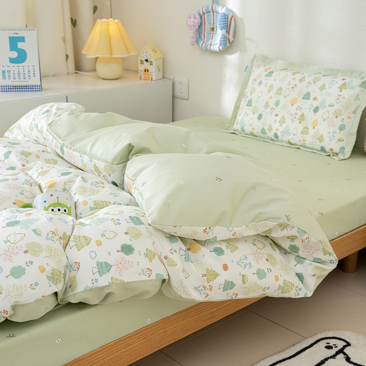 91家纺网 家纺一手货源 找家纺 良佐生活 2026新款A类60支全棉贡缎长绒棉单件被套 许愿森林