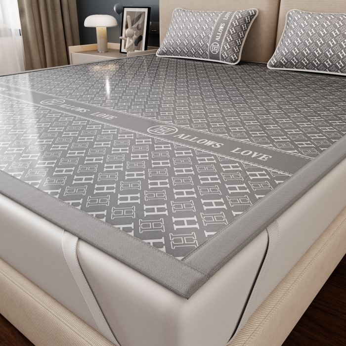 91家纺网 家纺一手货源 找家纺 福来临家纺 2026新款印花冰丝席席子凉席-床席款床笠款 灰H-床席款