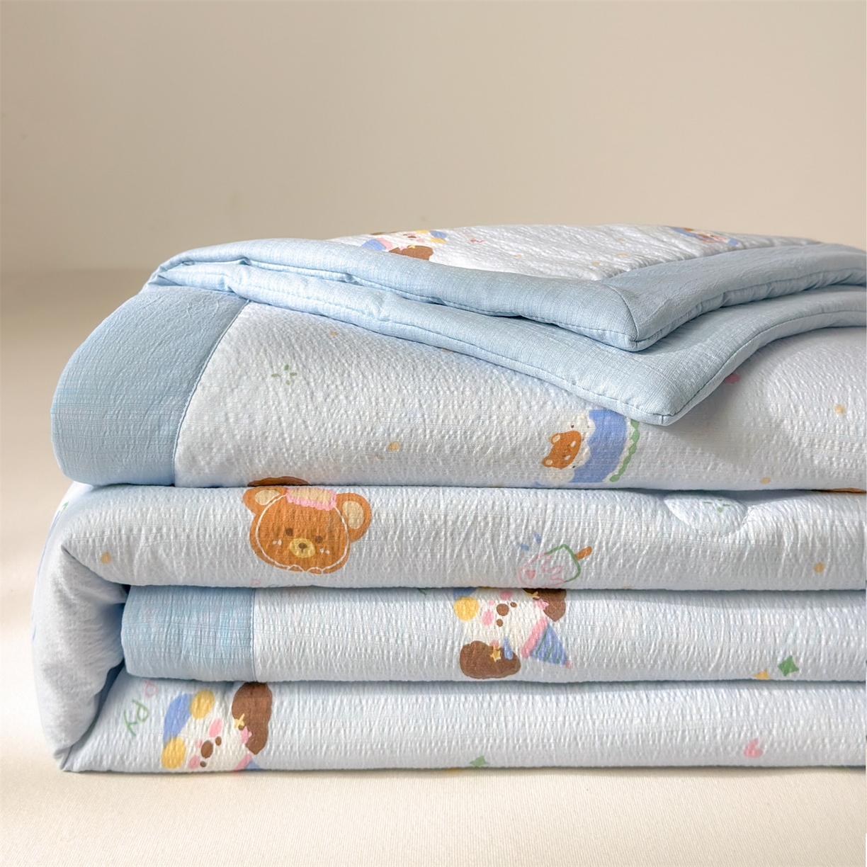 91家纺网 家纺一手货源 找家纺 晓时候 2026新款A类云感双层纱夏被棉花被小清新印花夏凉被空调被 萌宠派对