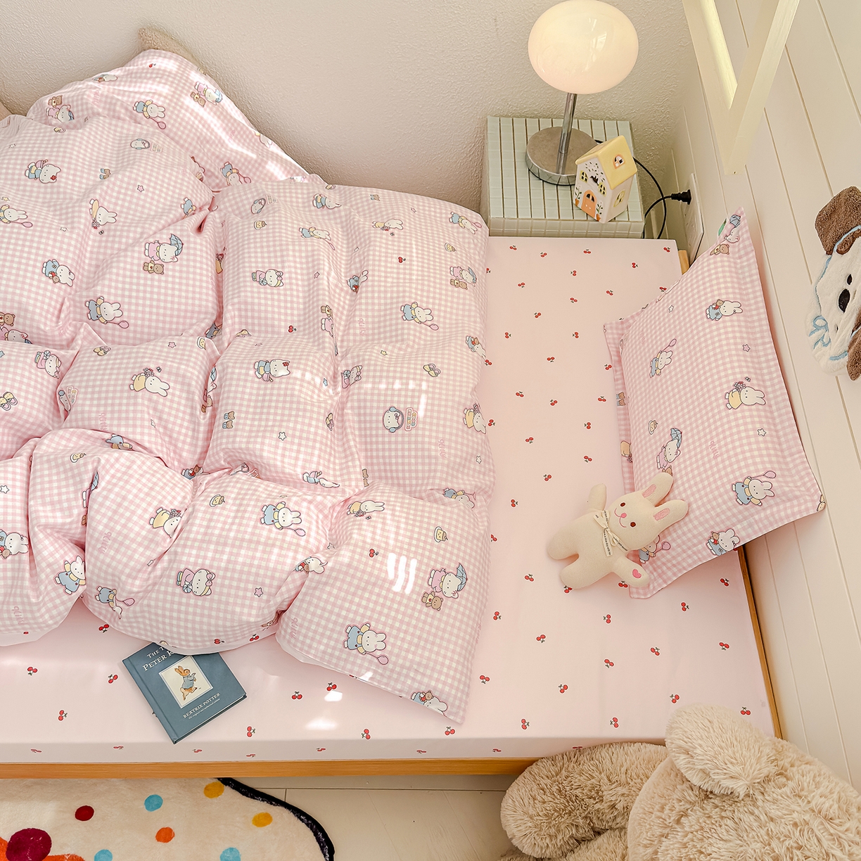 91家纺网 家纺一手货源 找家纺 良佐生活 2026新款铂金全棉卡通单件被套 乐兔-粉