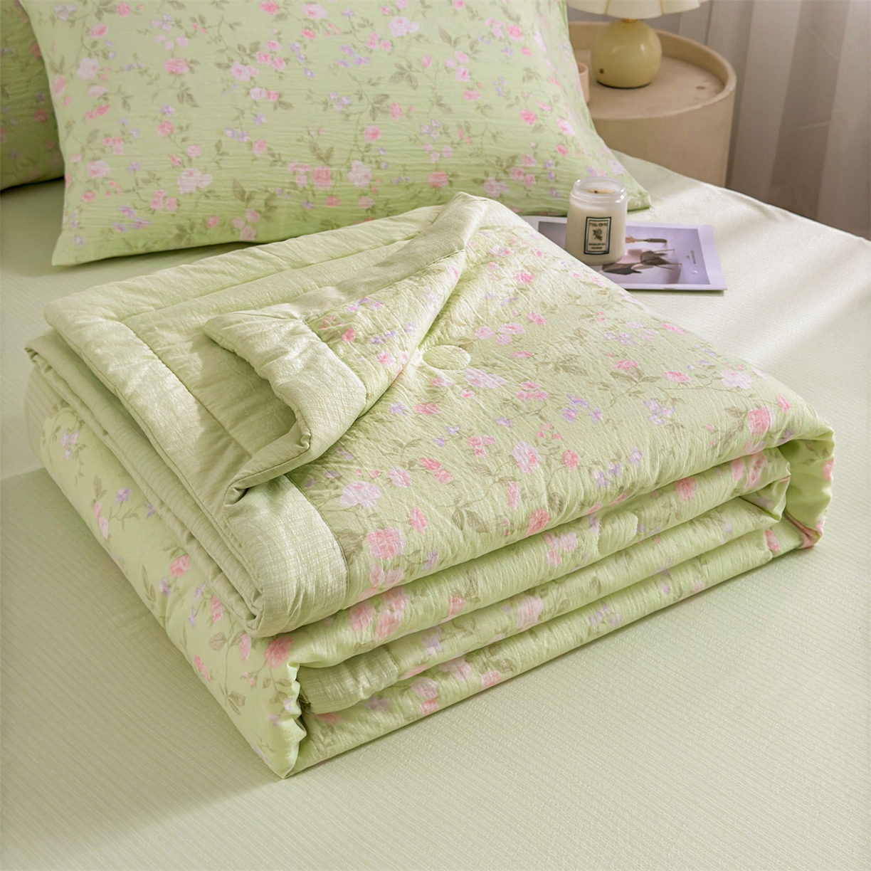 91家纺网 家纺一手货源 找家纺 晓时候 2026新款A类云感双层纱夏被棉花被小清新印花夏凉被空调被 芊芊花语