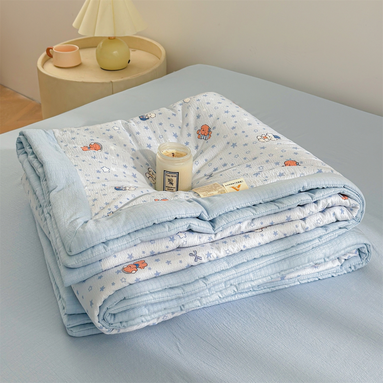 91家纺网 家纺一手货源 找家纺 晓时候 2026新款A类云感双层纱夏被棉花被小清新印花夏凉被空调被 俏皮狗