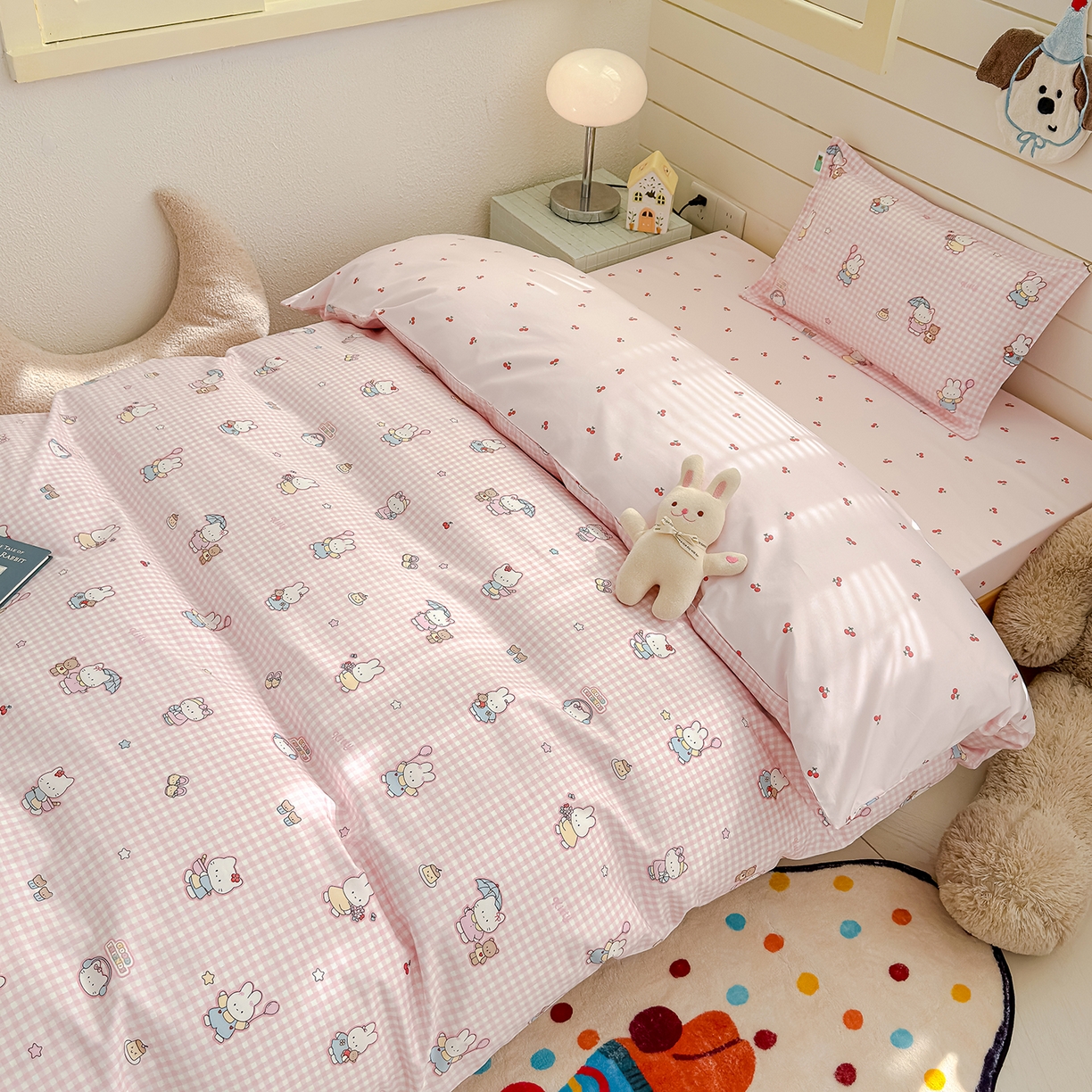 91家纺网 家纺一手货源 找家纺 良佐生活 2026新款铂金全棉卡通单件被套 乐兔-粉