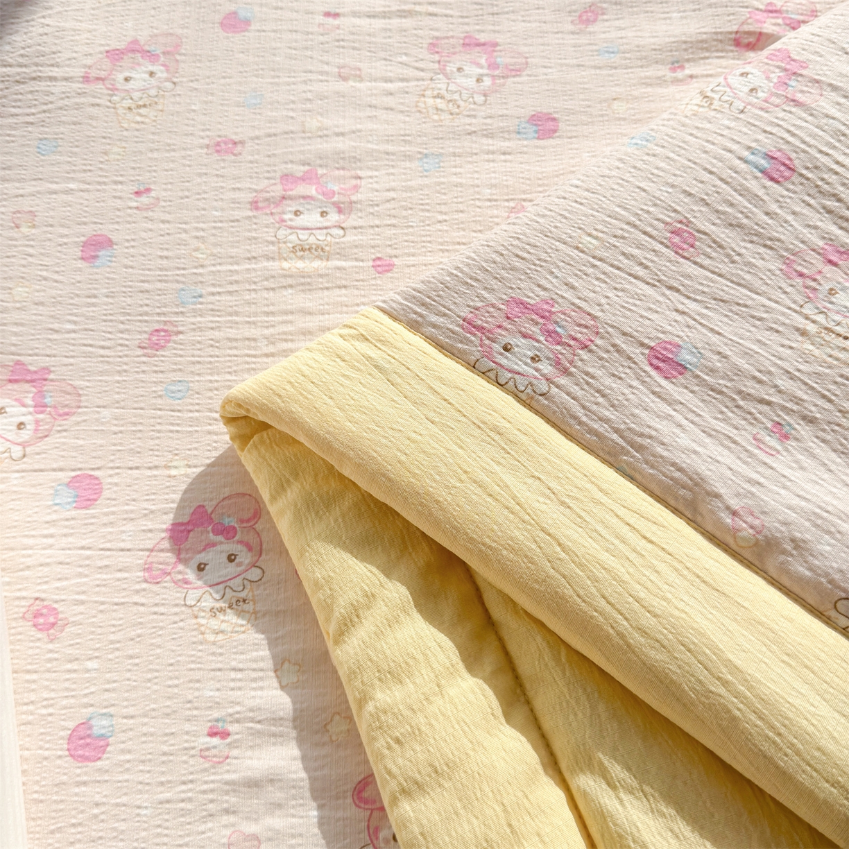 91家纺网 家纺一手货源 找家纺 晓时候 2026新款A类云感双层纱夏被棉花被小清新印花夏凉被空调被 甜心女孩