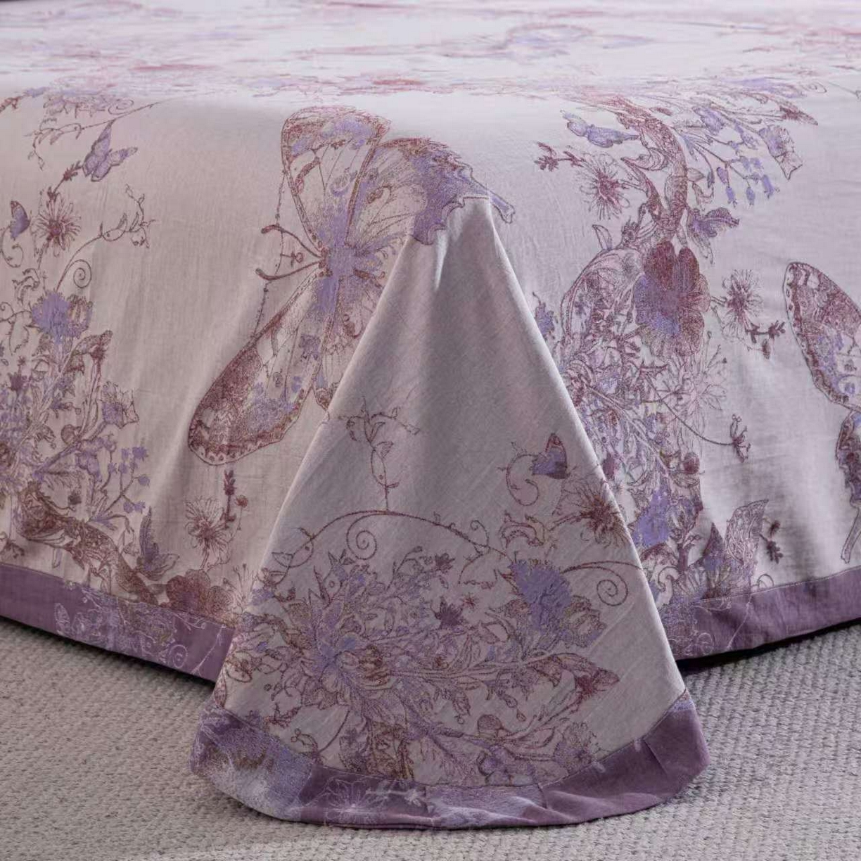 91家纺网 家纺一手货源 找家纺 2026新款蝶舞-一花两色全棉色织提花纽扣款 紫丽-灰