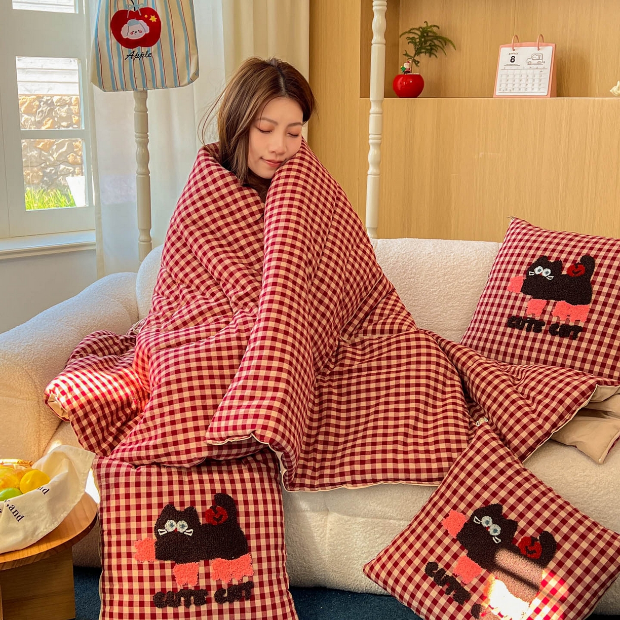 91家纺网 家纺一手货源 找家纺 番茄+ 2026春夏新款色织全棉纯棉水洗棉毛巾绣抱枕被 可爱黑猫