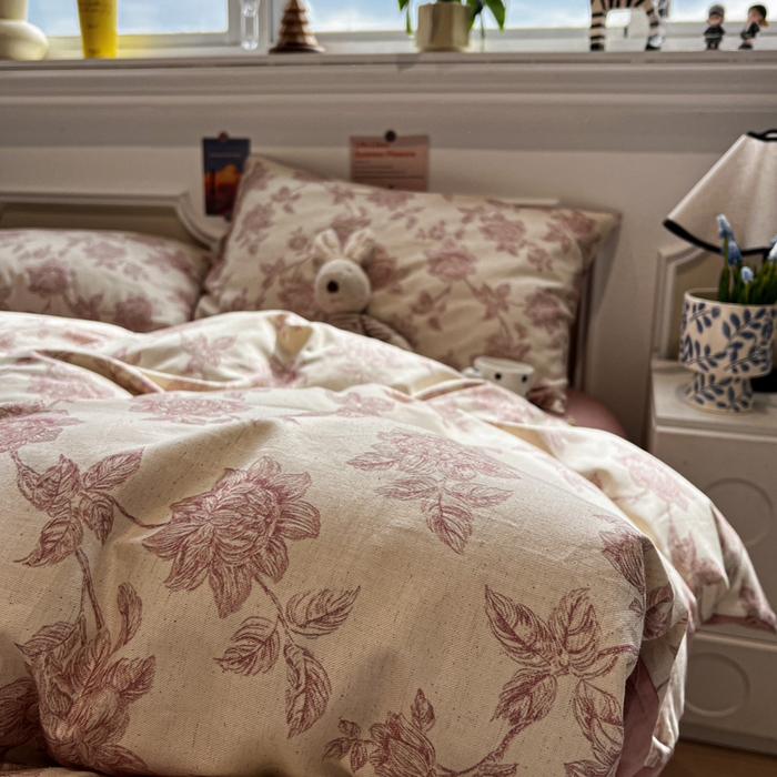 91家纺网 家纺一手货源 找家纺 忆生活家纺 2026新款复古田园风棉麻四件套 花颜-粉