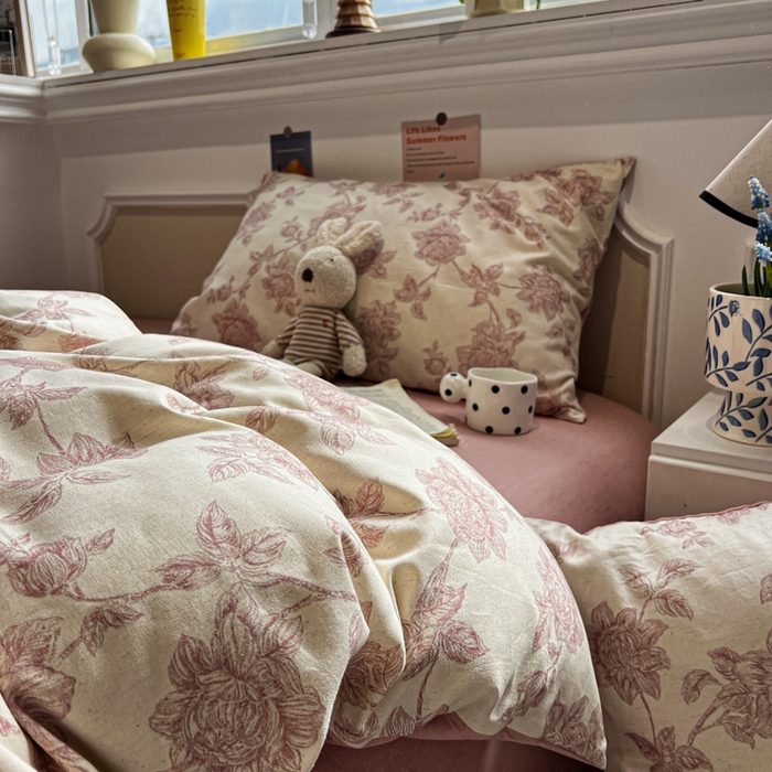 91家纺网 家纺一手货源 找家纺 忆生活家纺 2026新款复古田园风棉麻四件套 花颜-粉