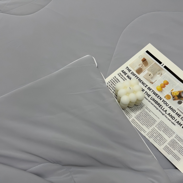 91家纺网 家纺一手货源 找家纺 申龙家纺  2026新款仿锦氨凉感丝夏凉被 浅灰