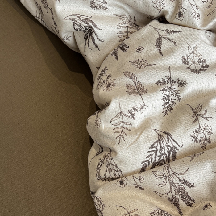 91家纺网 家纺一手货源 找家纺 忆生活家纺 2026新款复古田园风棉麻四件套 知夏-咖