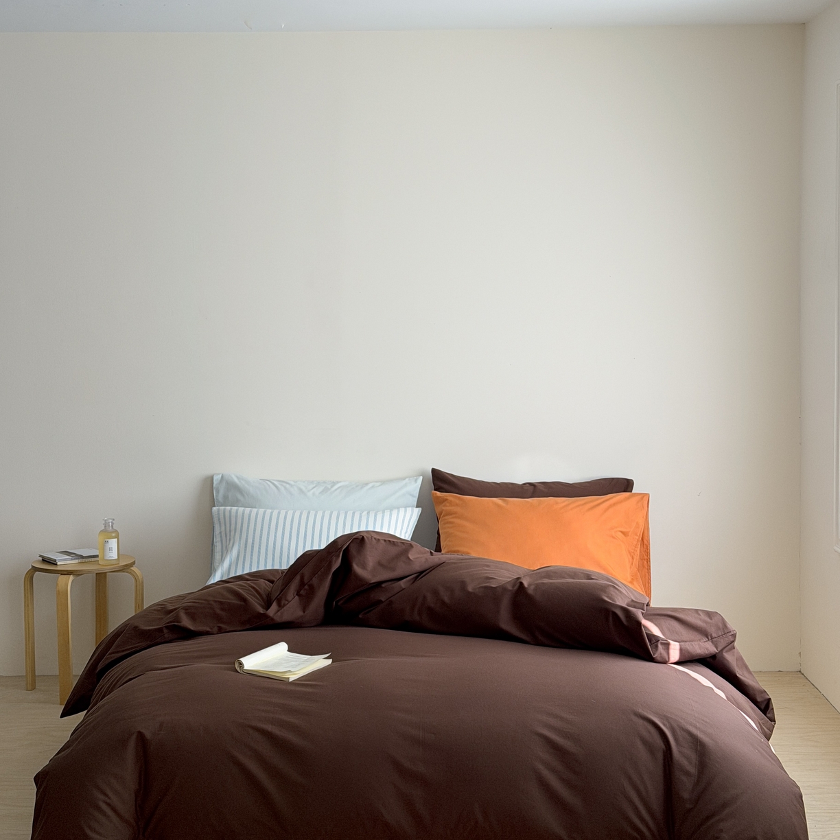 91家纺网 家纺一手货源 找家纺 （总）蜜宿 2026新款纯色混搭全棉纯棉40s水洗棉四件套