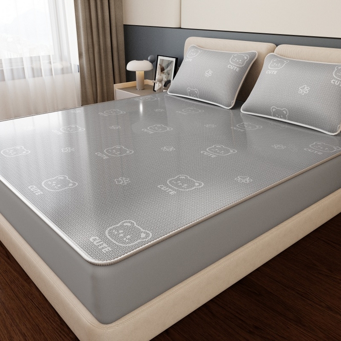 91家纺网 家纺一手货源 找家纺 福来临家纺 2026新款印花冰丝席席子凉席-床席款床笠款 开心小熊灰-床笠款