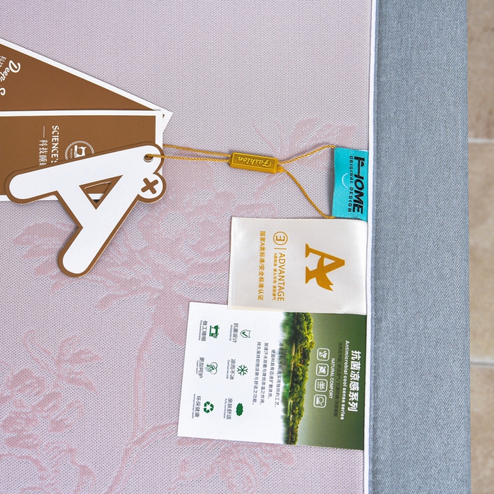 91家纺网 家纺一手货源 找家纺 小牛席业 2026新款【实拍风格】牡丹画蔓大提花冰丝席凉席竹席藤席冰藤席乳胶席豆豆席 粉色