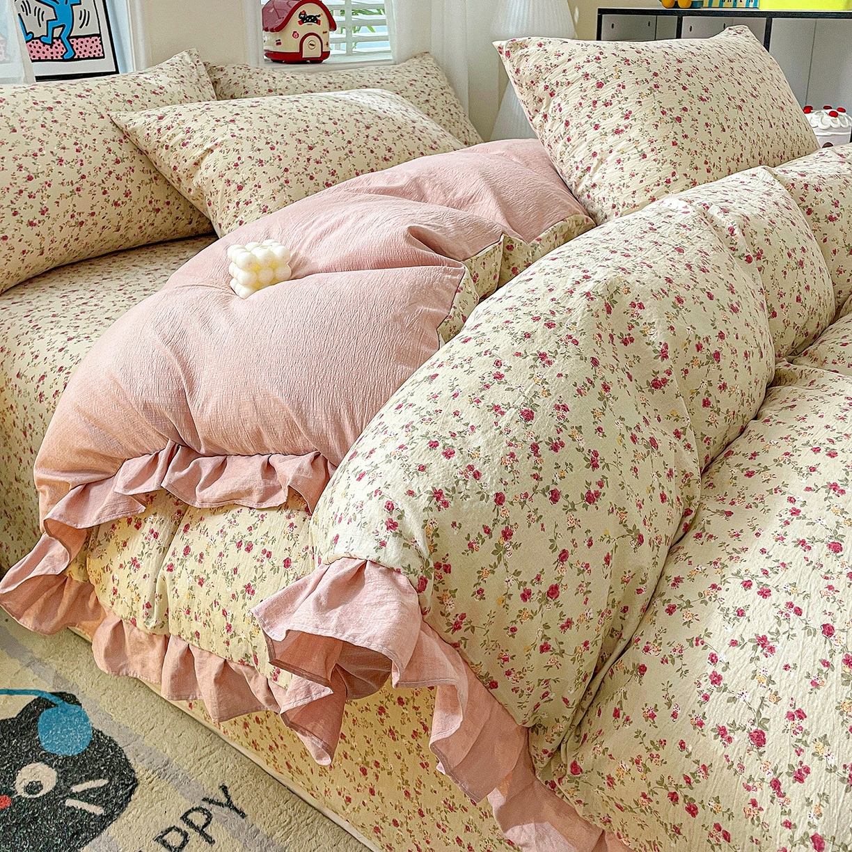 91家纺网 家纺一手货源 找家纺 纽缦家纺 2026新款云感提花双层纱韩版床单三件套四件套 见花则喜