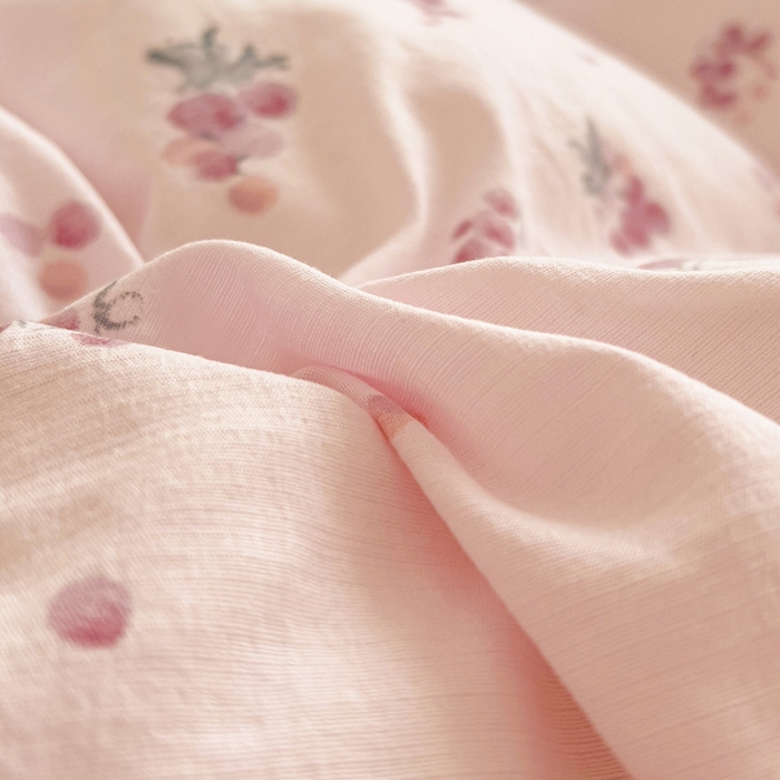 91家纺网 家纺一手货源 找家纺 纽缦家纺 2026新款云感提花双层纱韩版床单三件套四件套 葡萄七分甜