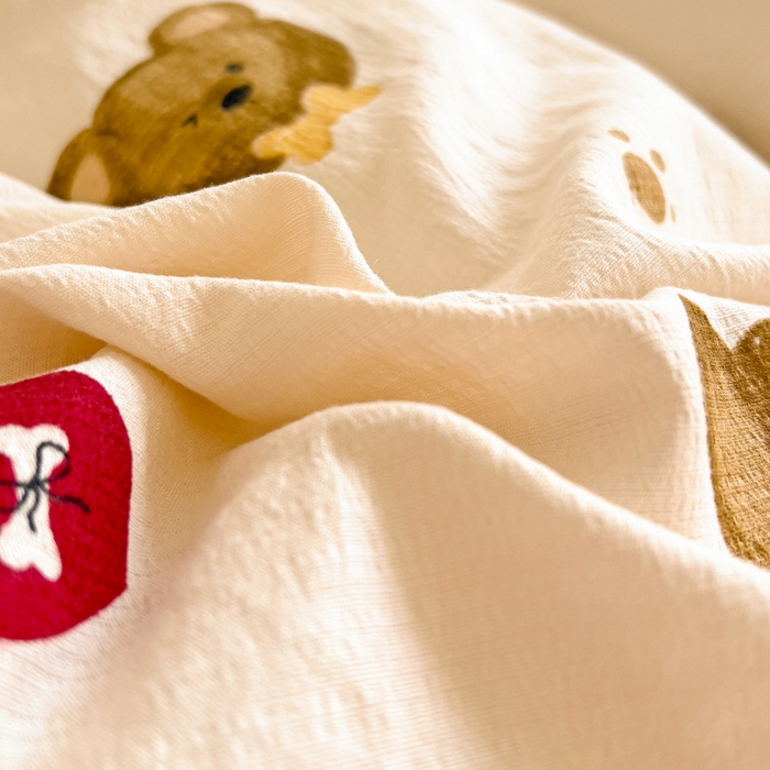 91家纺网 家纺一手货源 找家纺 纽缦家纺 2026新款云感提花双层纱韩版床单三件套四件套 奇妙小熊米