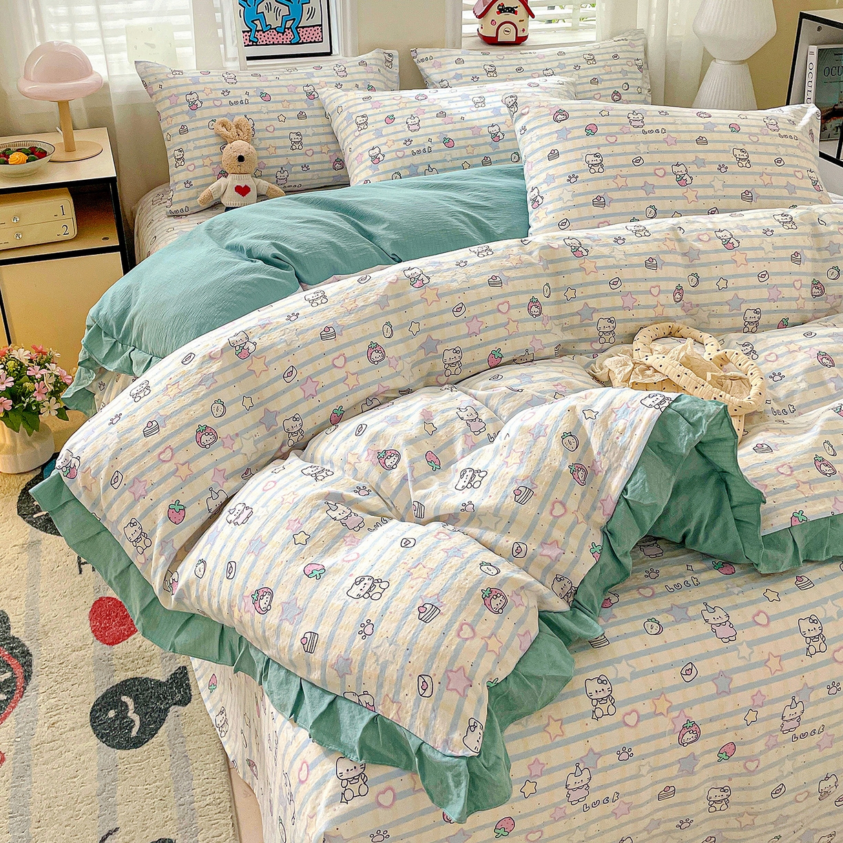 91家纺网 家纺一手货源 找家纺 纽缦家纺 2026新款云感提花双层纱韩版床单三件套四件套 切块草莓猫