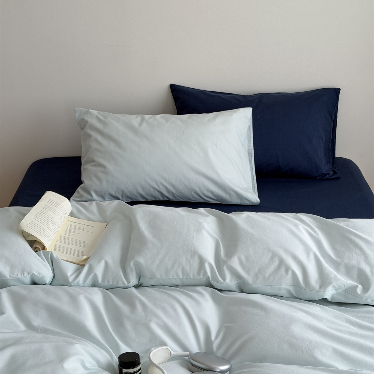 91家纺网 家纺一手货源 找家纺 蜜宿 2026新款纯色混搭全棉纯棉40s水洗棉四件套 气泡森林（枕套微蓝+海蓝）