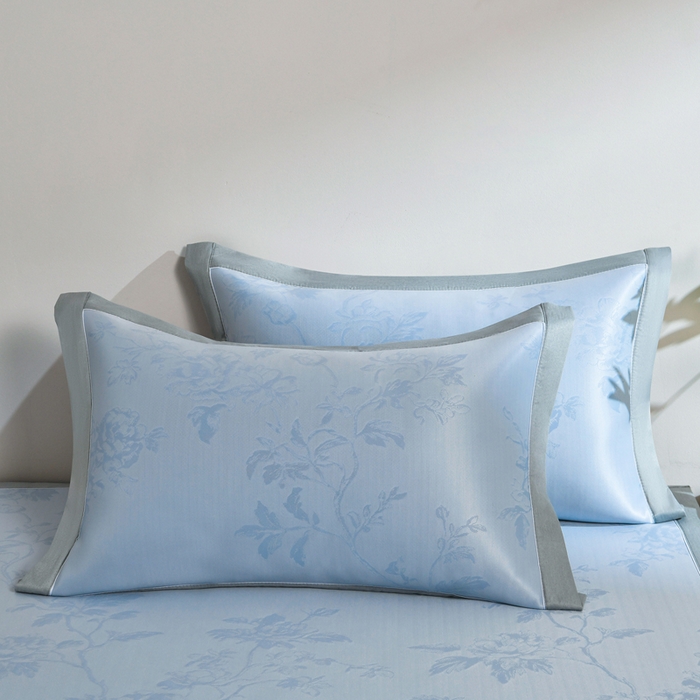 91家纺网 家纺一手货源 找家纺 小牛席业 2026新款【实拍风格】牡丹画蔓大提花冰丝席（床笠款）凉席竹席藤席冰藤席乳胶席豆豆席 蓝色