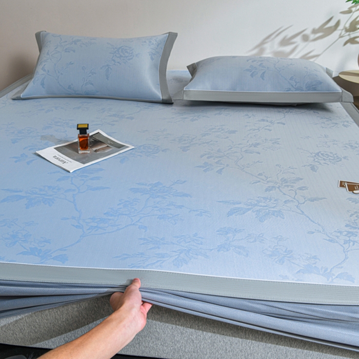 91家纺网 家纺一手货源 找家纺 小牛席业 2026新款【实拍风格】牡丹画蔓大提花冰丝席（床笠款）凉席竹席藤席冰藤席乳胶席豆豆席 蓝色