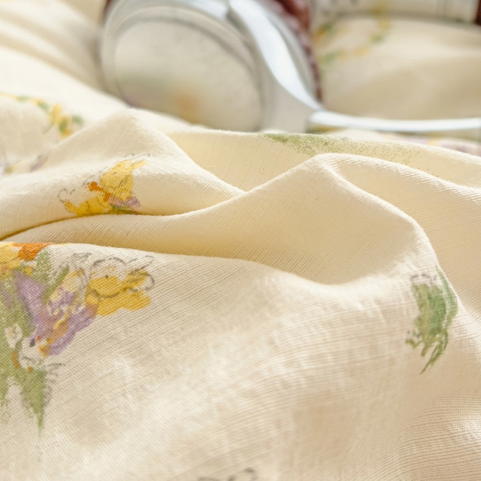 91家纺网 家纺一手货源 找家纺 纽缦家纺 2026新款云感提花双层纱韩版床单三件套四件套 兔子的欢喜