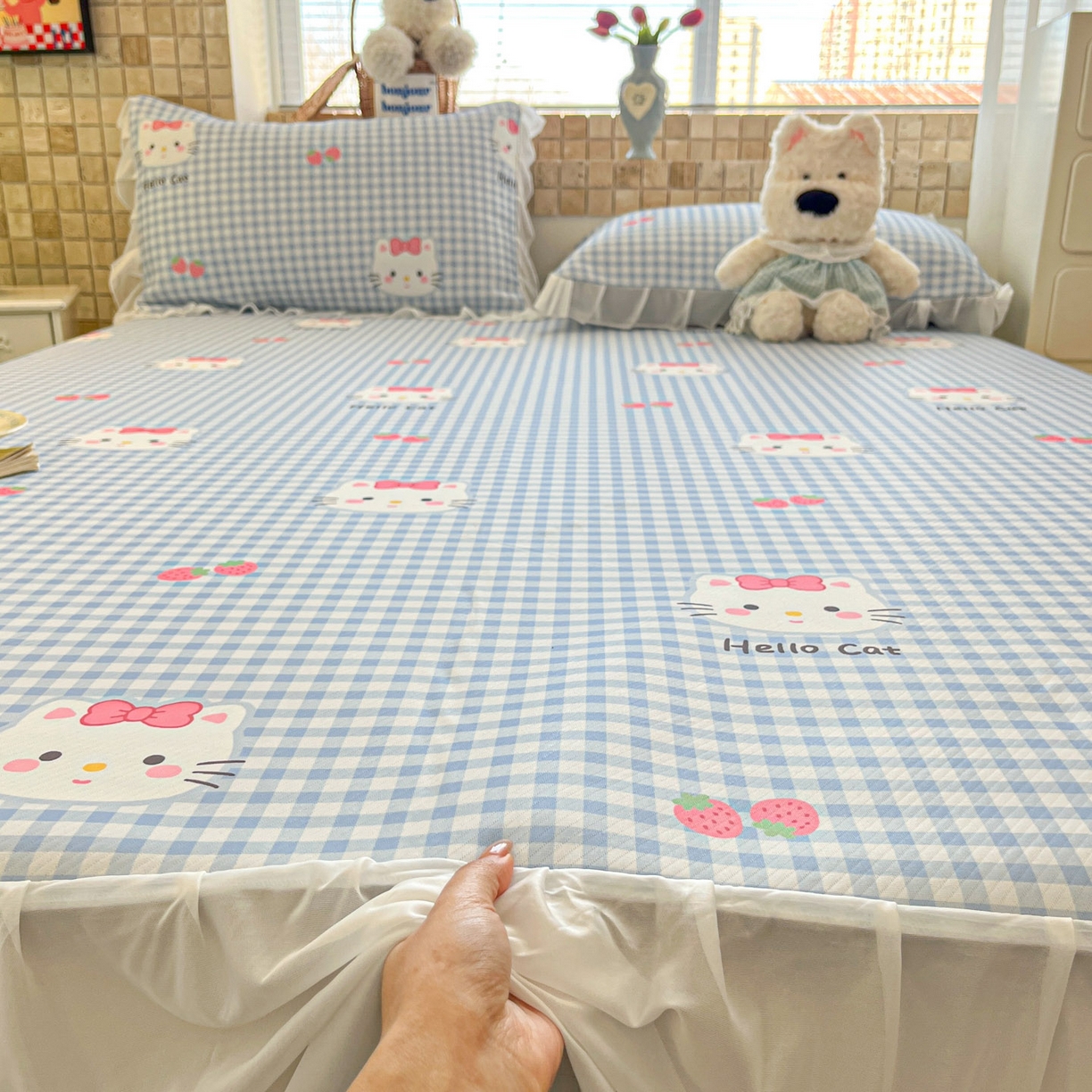 91家纺网 家纺一手货源 找家纺 川悦生活 2026新款雪纺冰丝床裙凉席三件套 床裙草莓喵