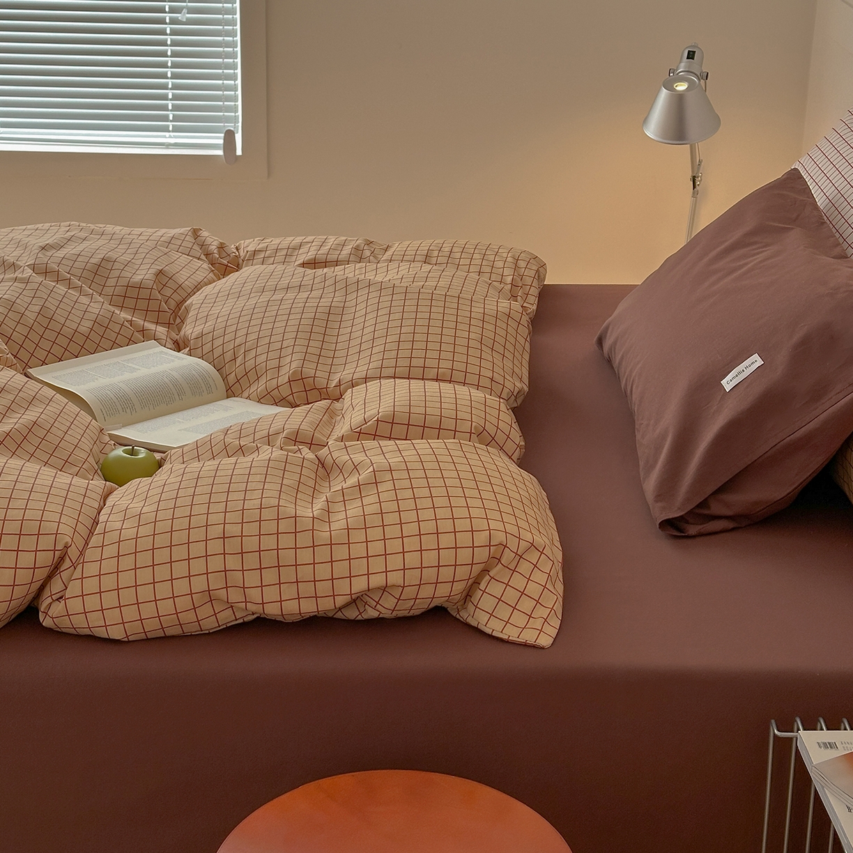 91家纺网 家纺一手货源 找家纺 山茶家居-原创设计 2026春夏新款简约全棉纯棉格子印花四件套-莫里亚 莫里亚-咖格