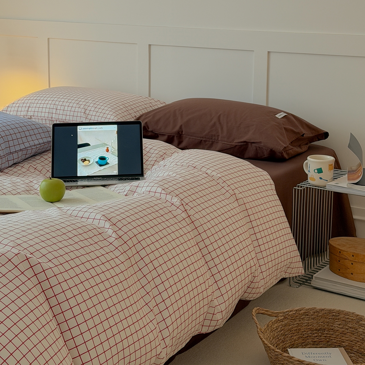 91家纺网 家纺一手货源 找家纺 山茶家居-原创设计 2026春夏新款简约全棉纯棉格子印花四件套-莫里亚 莫里亚-白格