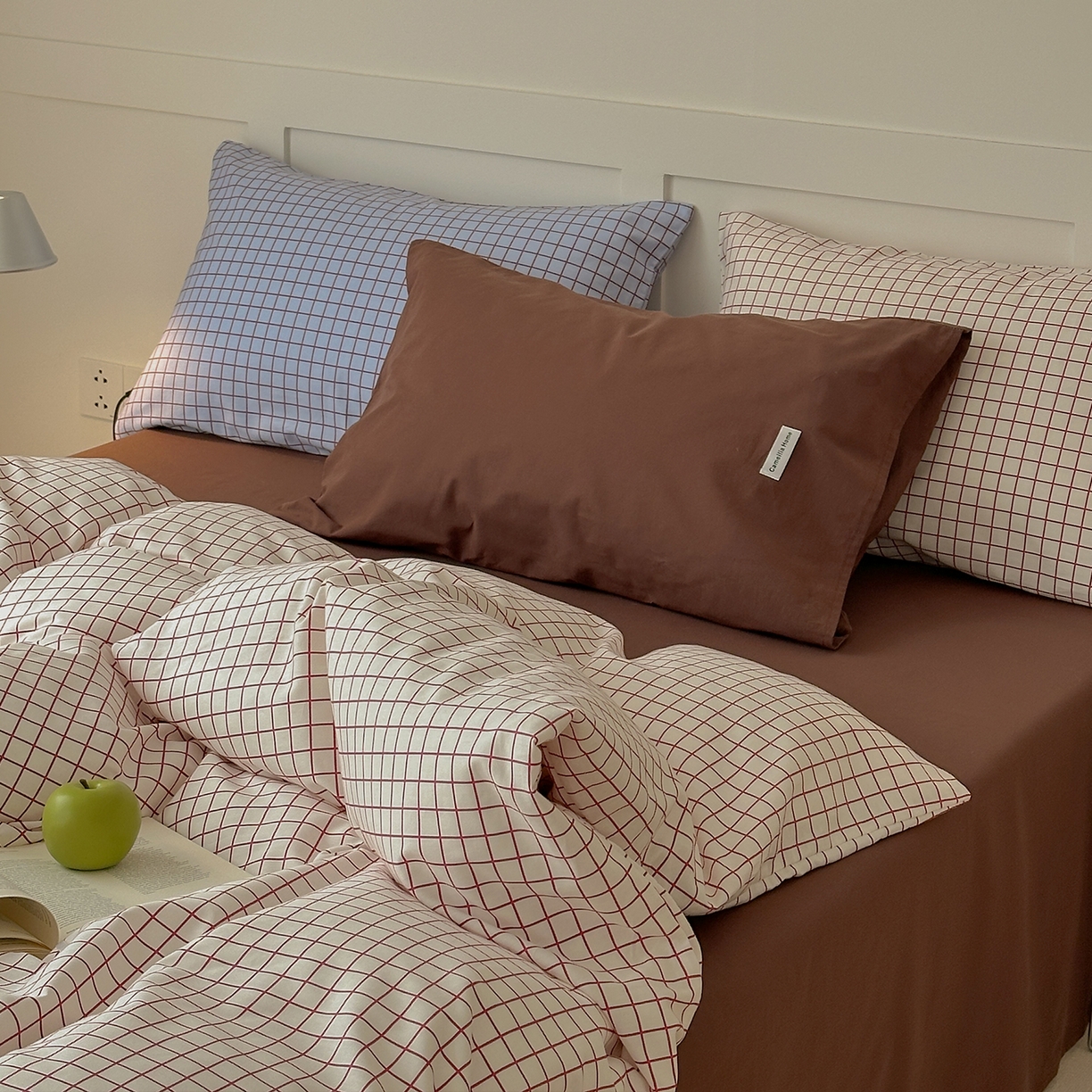 91家纺网 家纺一手货源 找家纺 山茶家居-原创设计 2026春夏新款简约全棉纯棉格子印花四件套-莫里亚 莫里亚-白格