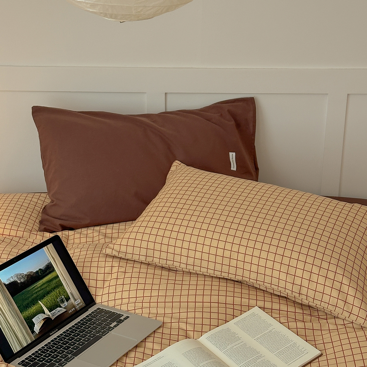 91家纺网 家纺一手货源 找家纺 山茶家居-原创设计 2026春夏新款简约全棉纯棉格子印花四件套-莫里亚 莫里亚-咖格