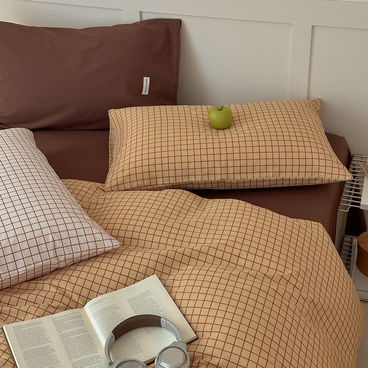 91家纺网 家纺一手货源 找家纺 山茶家居-原创设计 2026春夏新款简约全棉纯棉格子印花四件套-莫里亚 莫里亚-咖格