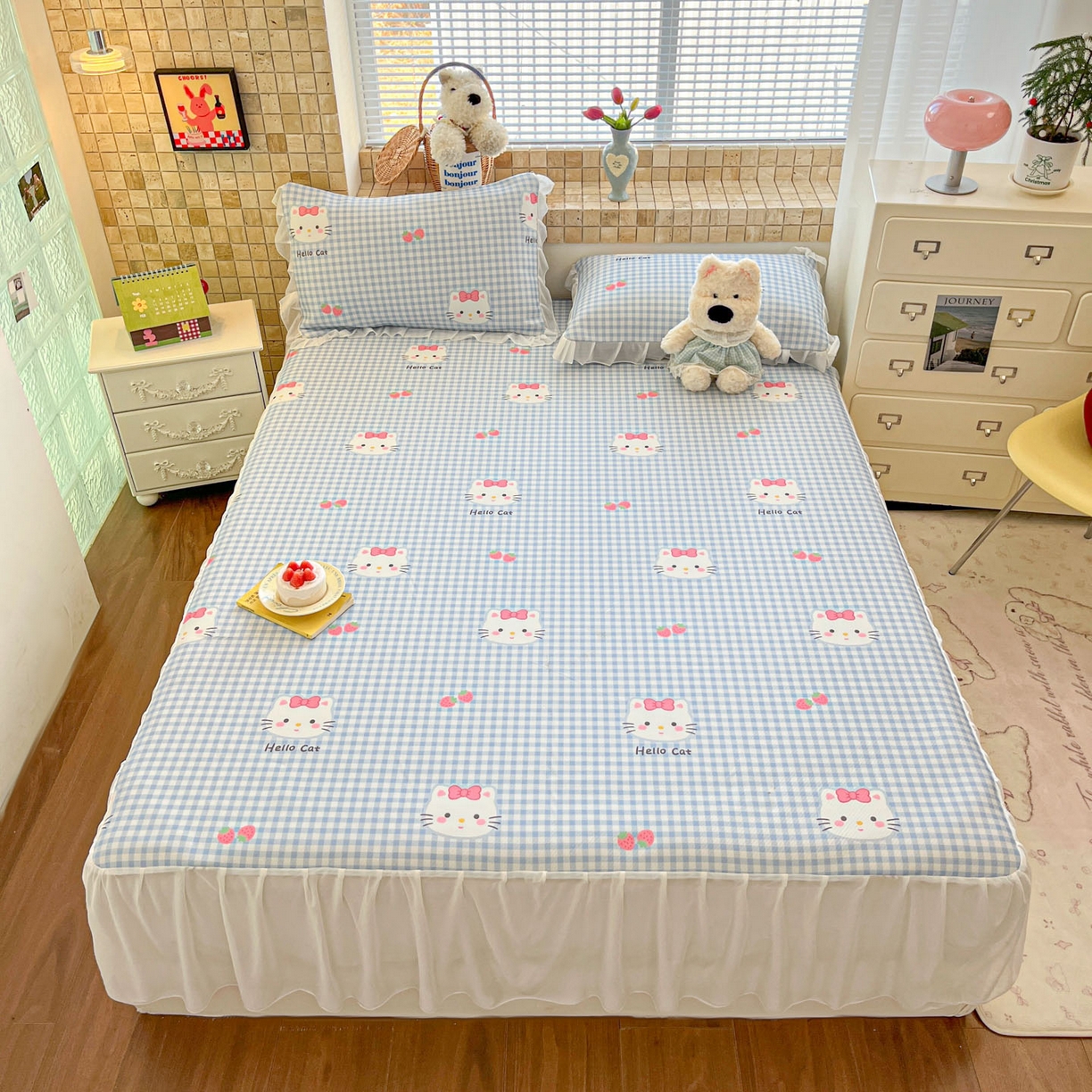 91家纺网 家纺一手货源 找家纺 川悦生活 2026新款雪纺冰丝床裙凉席三件套 床裙草莓喵