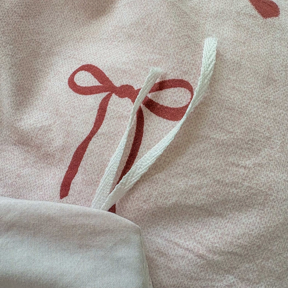 91家纺网 家纺一手货源 找家纺 铠畅 2026春夏新款锦朵系列 韩版水洗棉小清新古棉床单床笠四件套 锦朵 甜粉结