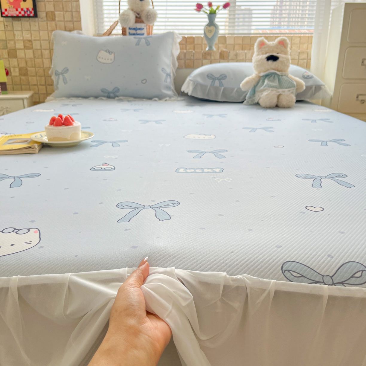 91家纺网 家纺一手货源 找家纺 川悦生活 2026新款雪纺冰丝床裙凉席三件套 床裙海盐小咪