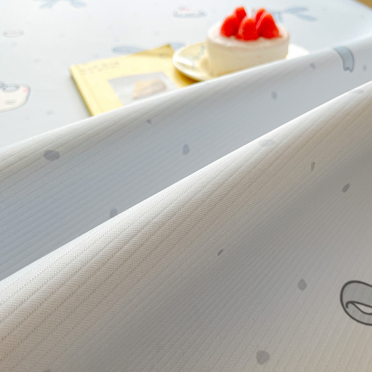 91家纺网 家纺一手货源 找家纺 川悦生活 2026新款雪纺冰丝床裙凉席三件套 床裙海盐小咪