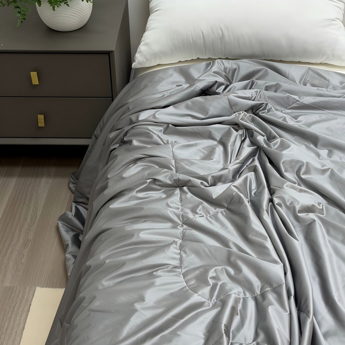 91家纺网 家纺一手货源 找家纺 （总）申龙家纺  2026新款亮丝冰雕丝绸凉感丝夏凉被