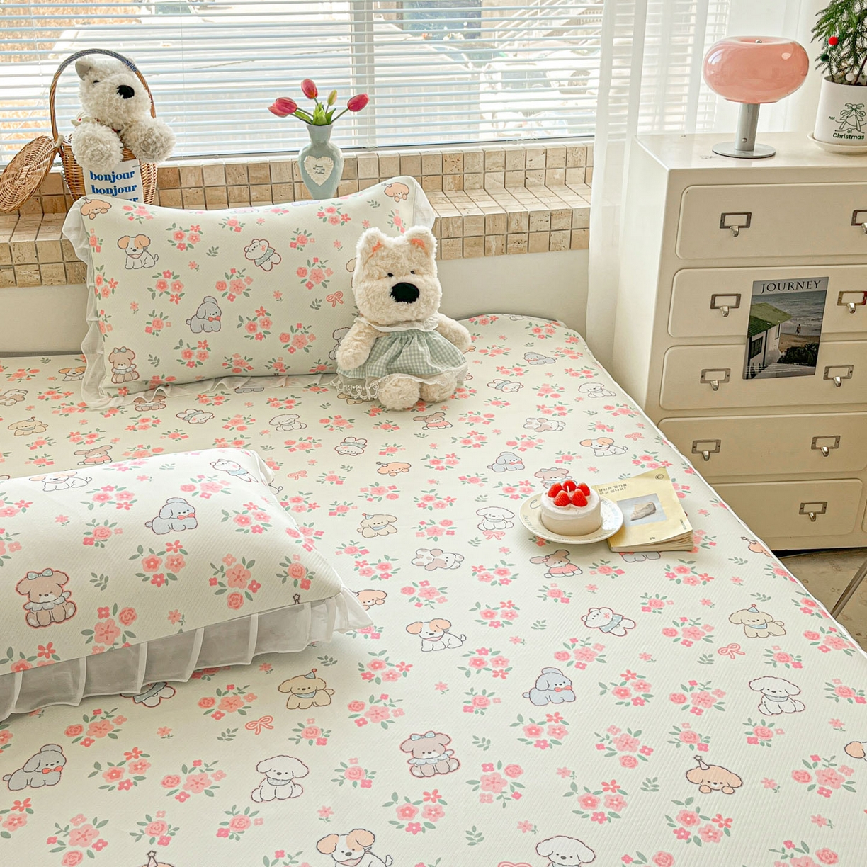 91家纺网 家纺一手货源 找家纺 川悦生活 2026新款雪纺冰丝床裙凉席三件套 床裙花都小狗