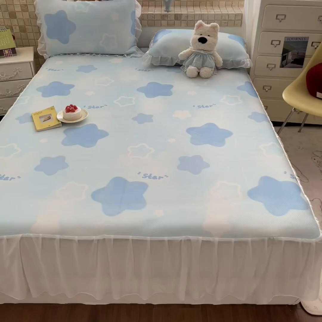 91家纺网 家纺一手货源 找家纺 川悦生活 2026新款雪纺冰丝床裙凉席三件套 床裙快乐星晴