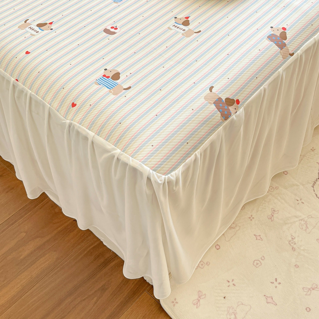 91家纺网 家纺一手货源 找家纺 川悦生活 2026新款雪纺冰丝床裙凉席三件套 床裙腊肠甜心